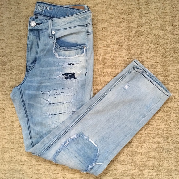 American Eagle Outfitters Denim - AMERICAN EAGLE Tomgirl Shadow Patch Jeans